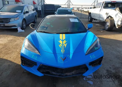 2021 Chevrolet Corvette Stingray Rwd 1Lt z USA, uszkodzony, nr VIN 1G1YA2D49M5112936